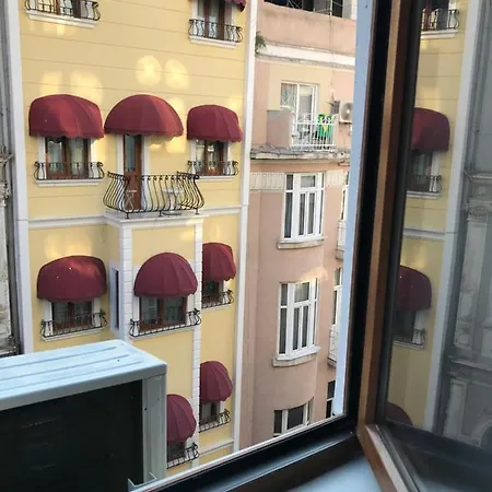 Mishouse * Стамбул